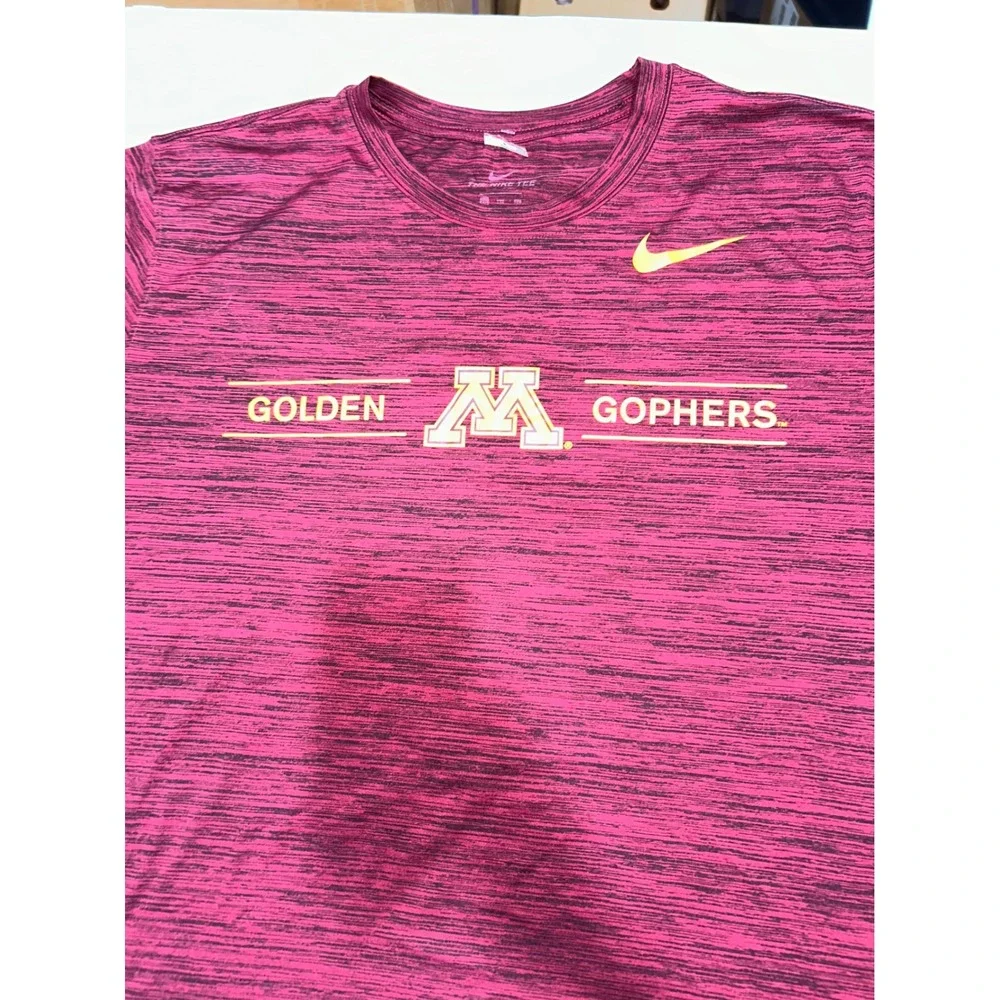 Nike Minnesota Golden Gophers Dri-FIT‎ Maroon Space Dye Shirt Mens XXL NCAA